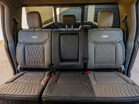 Used 2026 Ford F450 Platinum w/ Platinum Plus Package image 34