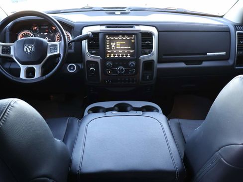 Used 2018 RAM 2500 Laramie w/ Convenience Group image 11