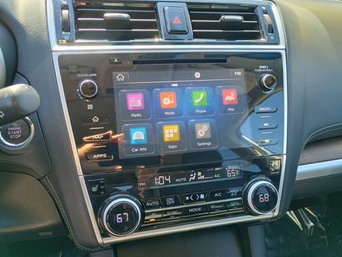 Used 2018 Subaru Outback 3.6R Limited image 29