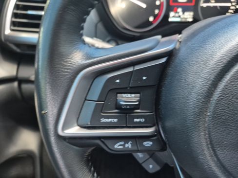 Used 2020 Subaru Forester Premium AWD/4WD image 21