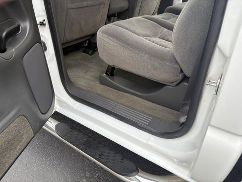 Used 2005 Chevrolet Silverado 2500 LS w/ Heavy-Duty Power Package image 20