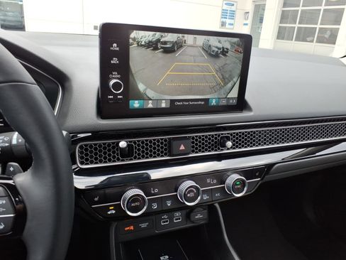 Certified 2024 Honda Civic Touring image 22