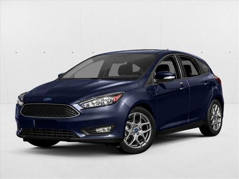 Used 2017 Ford Focus SEL w/ Winter Package image 1