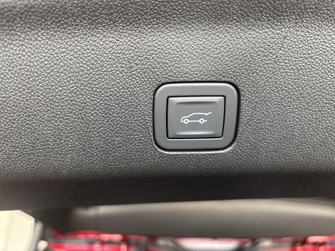 New 2025 Chevrolet Tahoe LT w/ Advanced Technology Package image 6