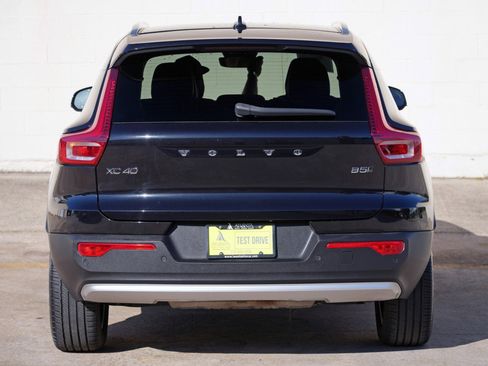 Used 2023 Volvo XC40 B5 Core w/ Protection Package Premier AWD/4WD image 47