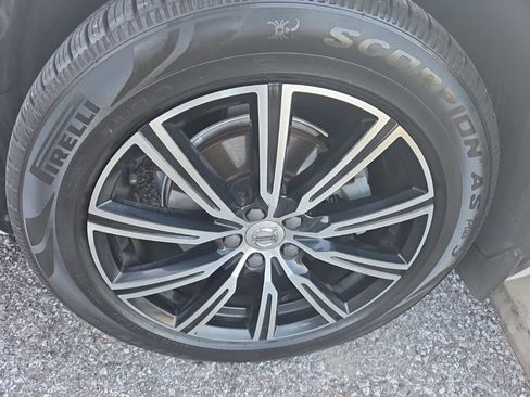 Used 2021 Volvo XC60 T5 Inscription w/ Advanced Package FWD image 13