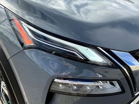 Used 2023 Nissan Rogue Platinum w/ Platinum Premium Package image 32