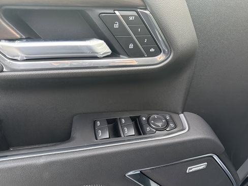 New 2026 GMC Sierra 1500 SLT w/ SLT Premium Plus Package image 17