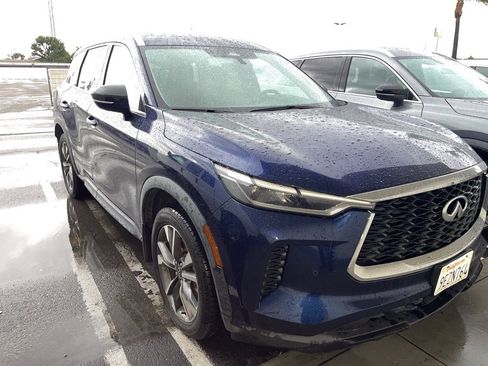 Used 2023 INFINITI QX60 Luxe w/ Cargo Package image 2