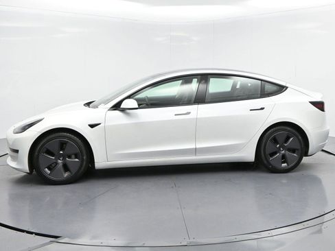 Used 2021 Tesla Model 3 Standard Range Plus RWD image 4