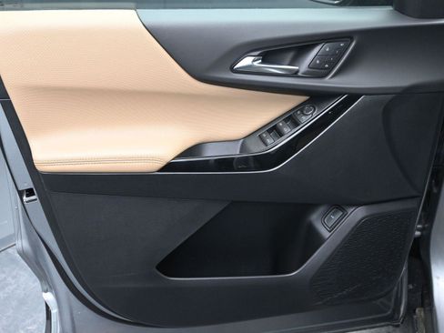 New 2026 Chevrolet Equinox ACTIV w/ Convenience Package III image 21