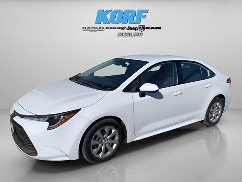 Used 2023 Toyota Corolla LE image 1