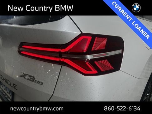 Used 2025 BMW X3 xDrive30i w/ Premium Package image 28