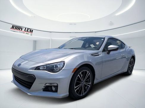 Used 2016 Subaru BRZ Limited w/ Popular Package #6A RWD image 7