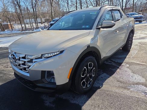 Used 2022 Hyundai Santa Cruz SEL Premium image 7