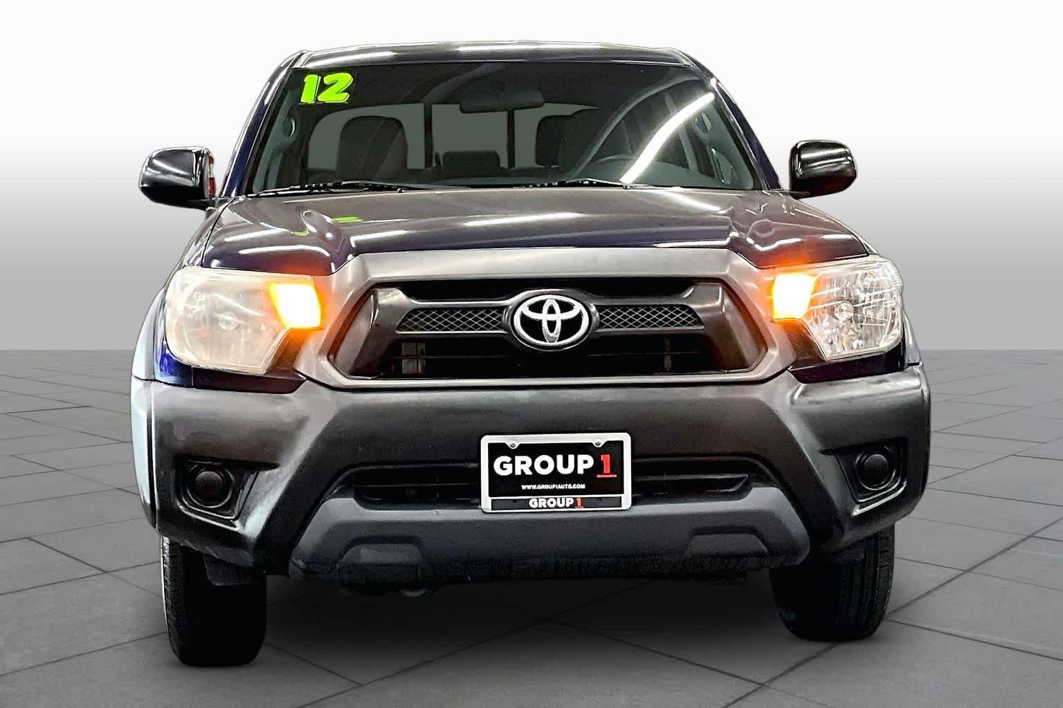 Used 2012 Toyota Tacoma 2WD Double Cab w/ Convenience Pkg image 3