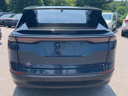 Used 2025 Jeep Wagoneer S Limited AWD/4WD image 5