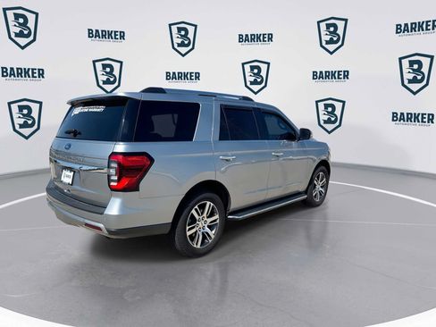 Used 2022 Ford Expedition Limited AWD/4WD image 9