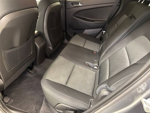 Used 2016 Hyundai Tucson Sport image 19