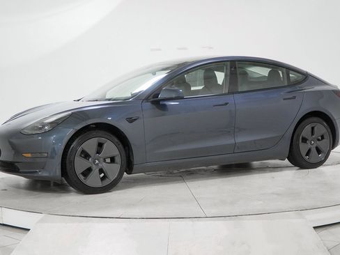 Used 2022 Tesla Model 3 Long Range image 3