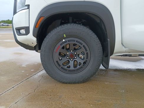 New 2026 Nissan Frontier PRO-4X w/ Tow Package AWD/4WD image 27