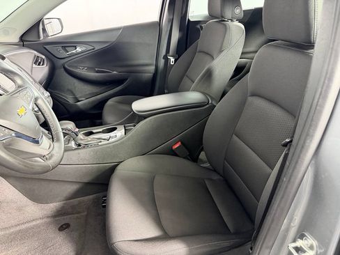 Used 2025 Chevrolet Malibu RS FWD image 20