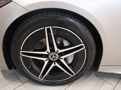 Used 2023 Mercedes-Benz C 300 4MATIC Sedan image 10