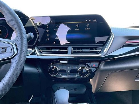 New 2026 Chevrolet Trax RS w/ Sunroof Package FWD image 12