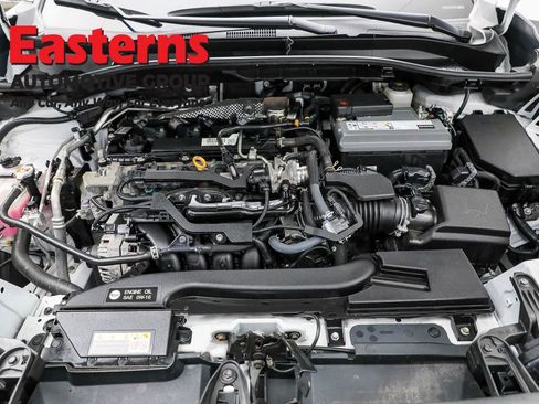 Used 2023 Toyota Corolla Cross LE image 7