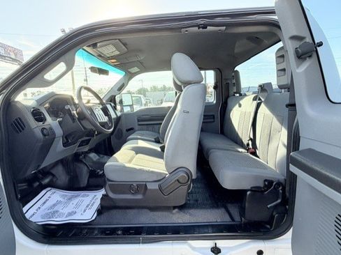 Used 2011 Ford F350 XL w/ Skid Plate Pkg AWD/4WD image 17