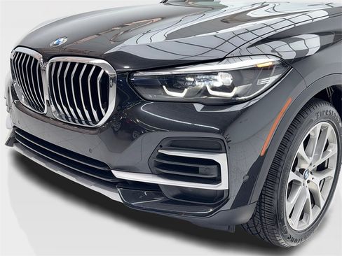 Used 2023 BMW X5 sDrive40i w/ Premium Package image 5