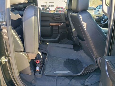 Used 2019 Chevrolet Silverado 1500 RST image 18