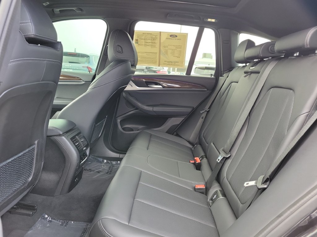 Used 2022 BMW X3 sDrive30i RWD image 9