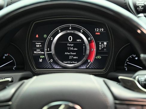 Used 2018 Lexus LS 500 w/ Luxury Package image 25