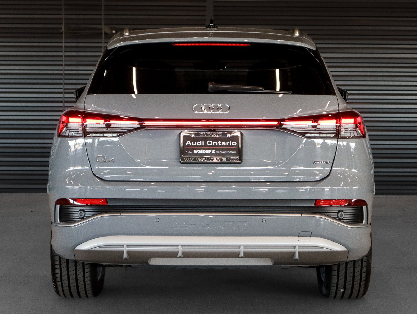 Used 2023 Audi Q4 e-tron Premium Plus AWD/4WD image 11