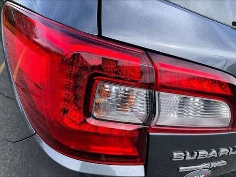 Used 2018 Subaru Outback 2.5i Premium AWD/4WD image 28