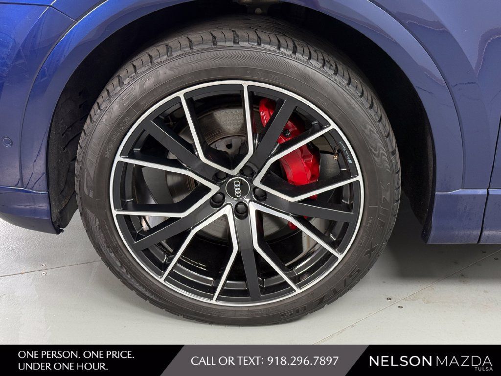 Used 2019 Audi Q8 Prestige AWD/4WD image 12