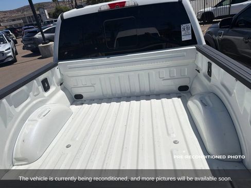 Used 2022 Ford F150 Lightning Lariat AWD/4WD image 11
