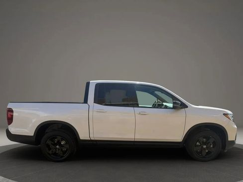 Used 2023 Honda Ridgeline Black Edition image 4