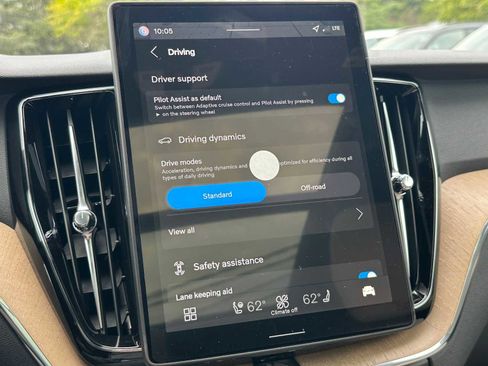 New 2026 Volvo XC60 B5 Plus w/ Protection Package Premier image 30