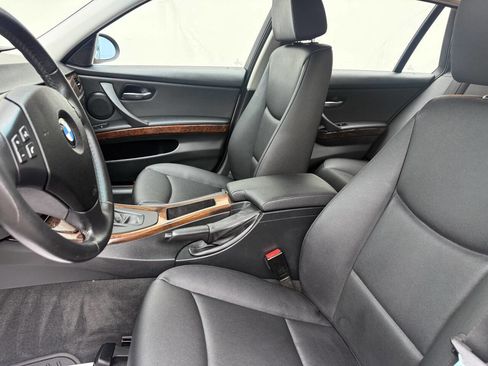 Used 2007 BMW 328xi Wagon image 12