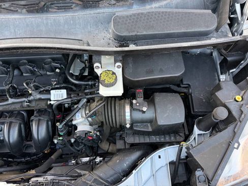 Used 2017 Ford Transit Connect XL image 12