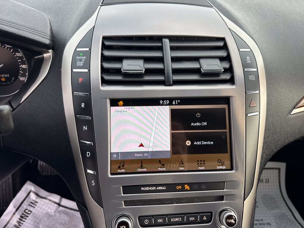 Used 2017 Lincoln MKZ Reserve FWD image 27