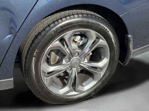 Used 2023 Honda Accord EX image 9