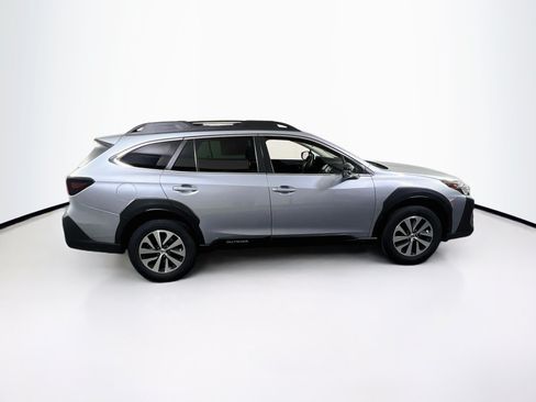 Used 2023 Subaru Outback Premium AWD/4WD image 4