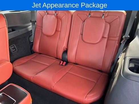 Used 2025 Lincoln Aviator Reserve w/ Equipment Group 201A image 10