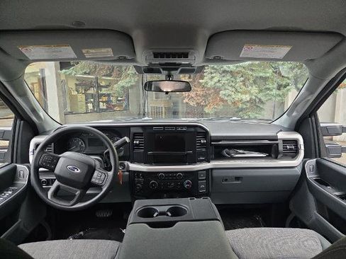 Certified 2024 Ford F350 XLT w/ FX4 Off-Road Package image 21