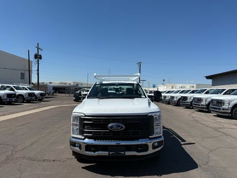 New 2026 Ford F250 XL w/ XL Chrome Package image 6