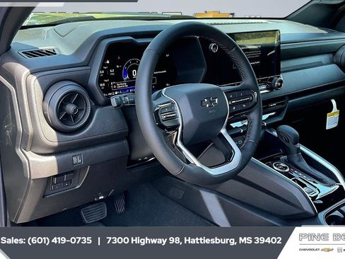New 2026 Chevrolet Colorado Trail Boss AWD/4WD image 13