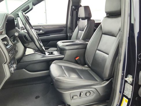 Used 2024 Chevrolet Tahoe LT image 32